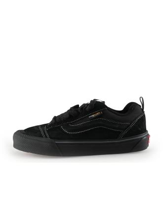 Vans Sneakers Zwart 330904
Maat 39