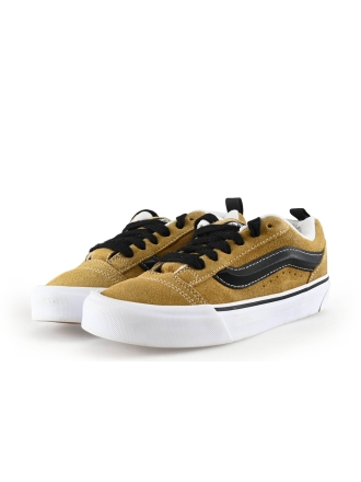 Vans Sneakers Bruin 330907
Maat 35