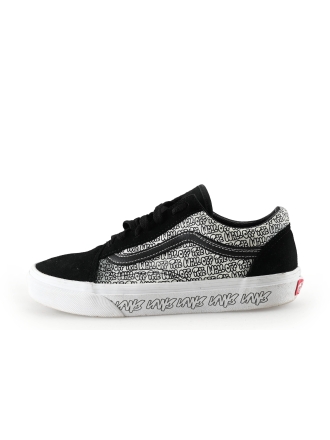 Vans Sneakers Zwart 330910
Maat 38