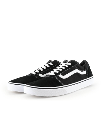 Vans Sneakers Zwart 330959
Maat 46
